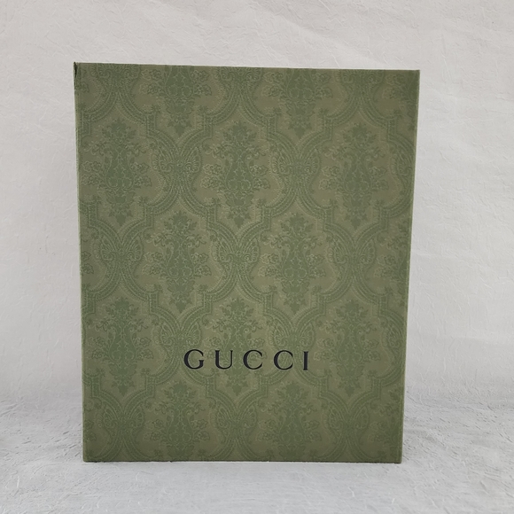 Gucci Accessories Euc Gucci Box Poshmark